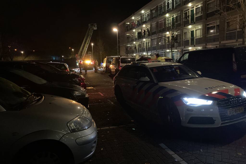 Politie schiet verdachte neer