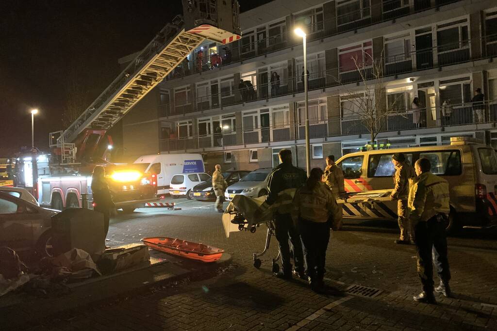 Politie schiet verdachte neer