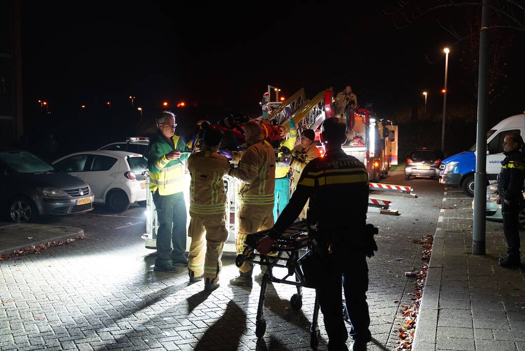 Politie schiet verdachte neer