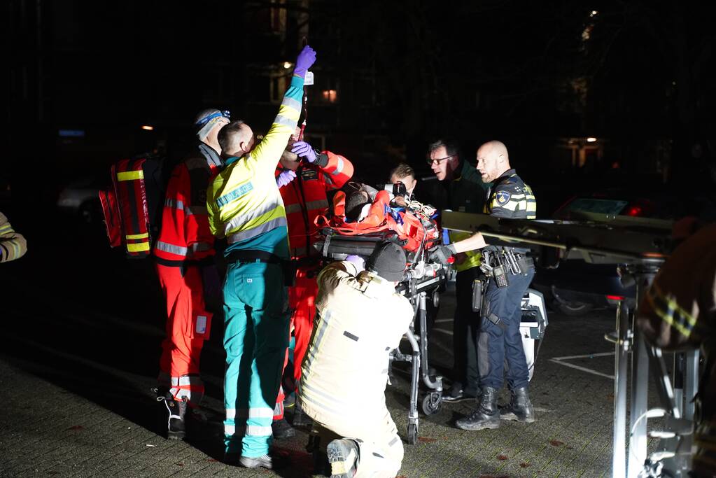 Politie schiet verdachte neer