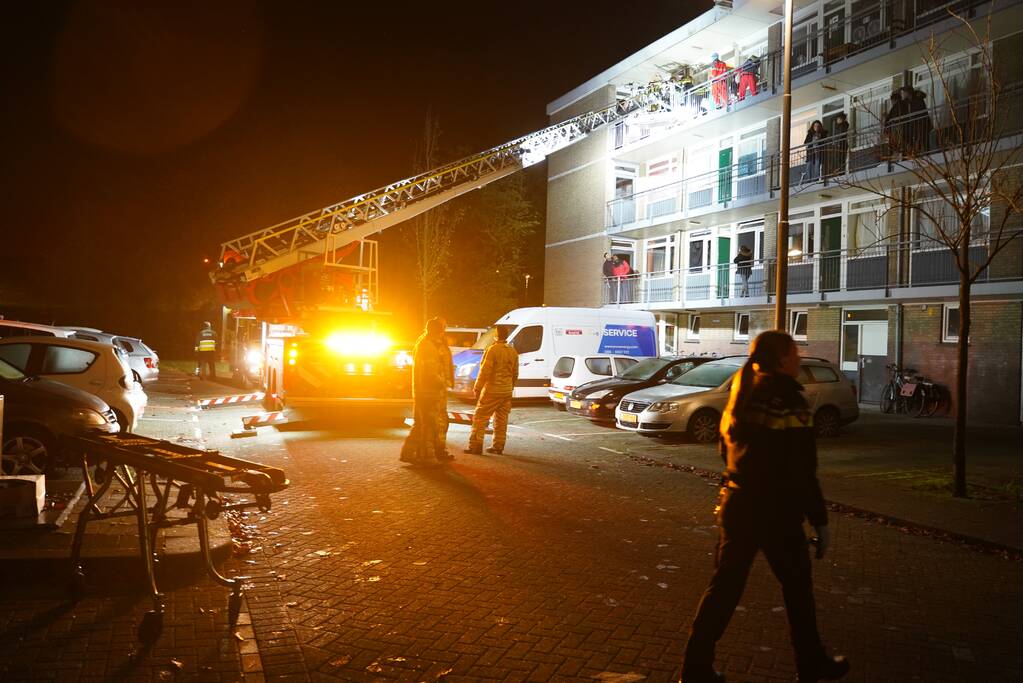 Politie schiet verdachte neer