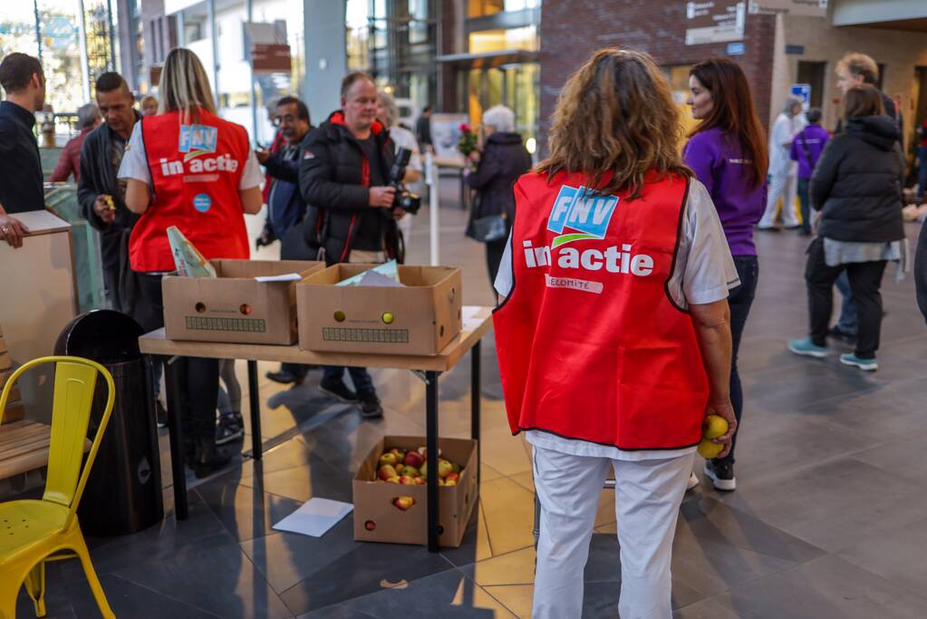 Ziekenhuizen plat door stakingen