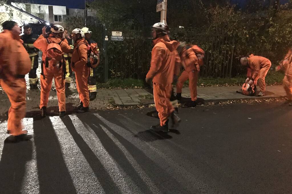 Veel brandweer bij instortingsgevaar oefening