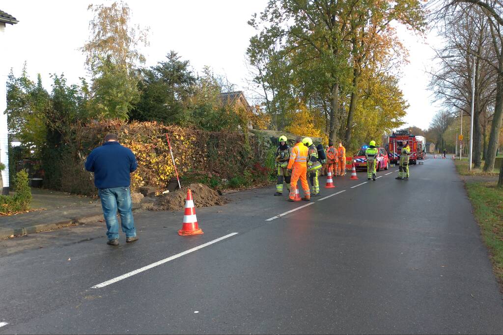 Straat afgezet door gaslek na graafwerkzaamheden