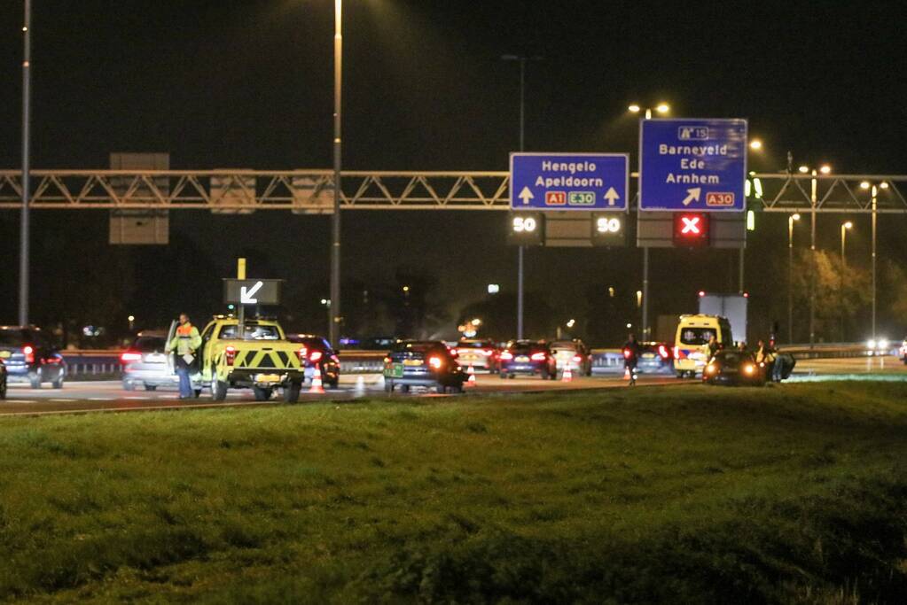 Botsing tussen drie voertuigen