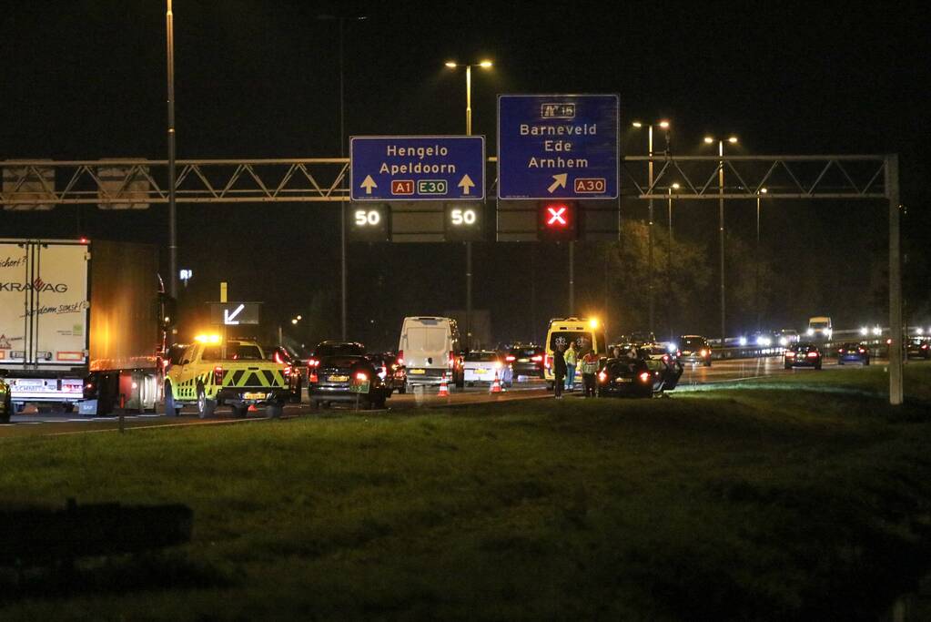 Botsing tussen drie voertuigen