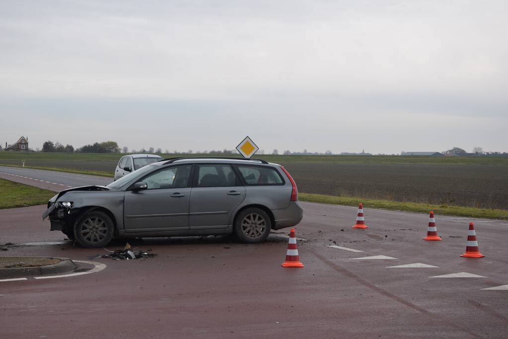Flinke schade en gewonde na ongeval