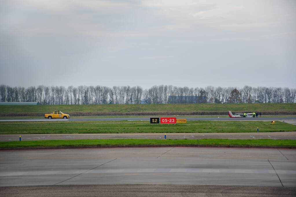 Veel hulpdiensten naar noodsituatie op vliegveld