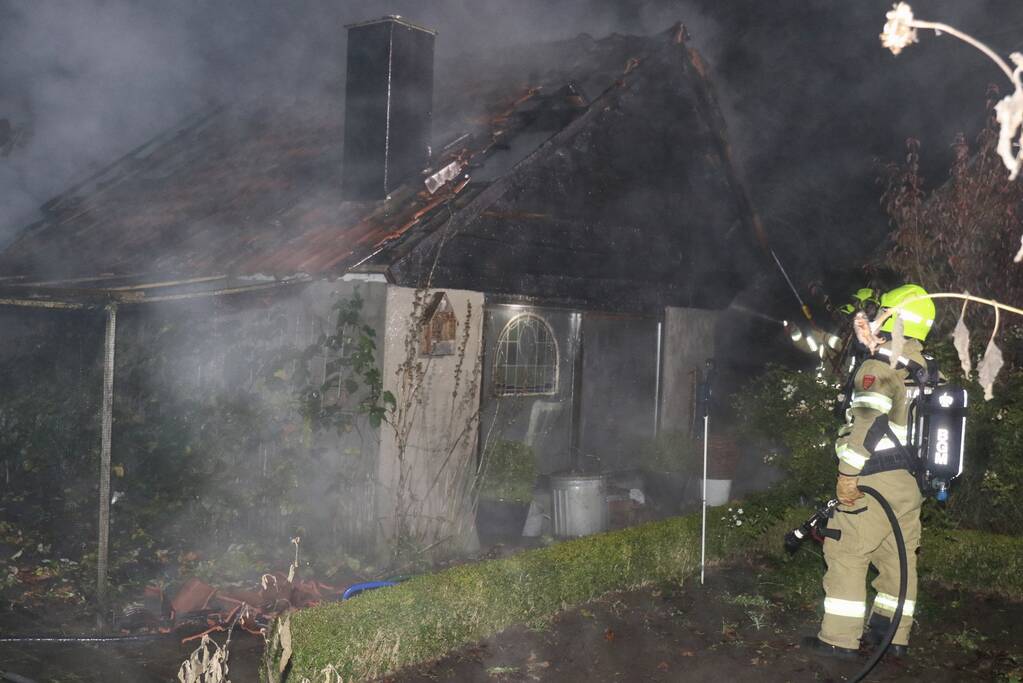 Schuurtje verwoest na brand