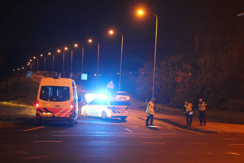 Politieauto beschadigd bij aanrijding