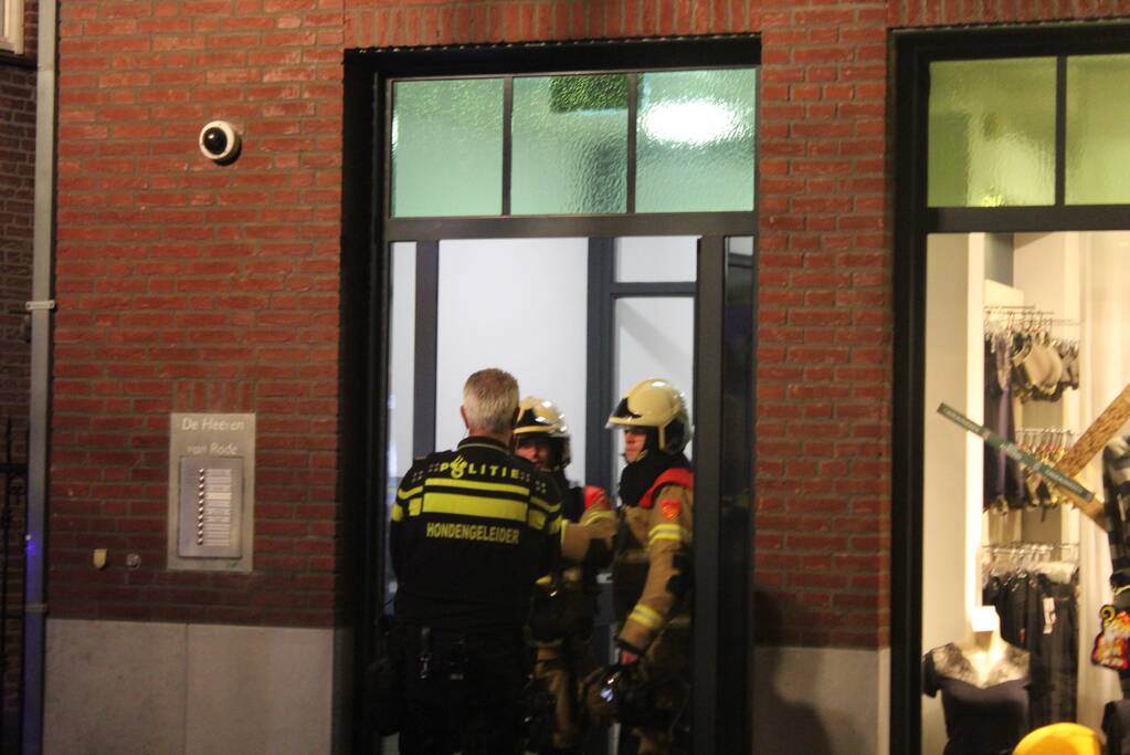 Brand door bouwlamp in appartement
