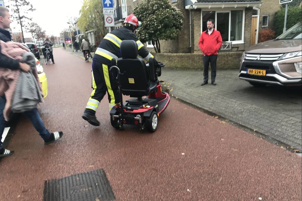 Persoon in scootmobiel ernstig gewond na aanrijding