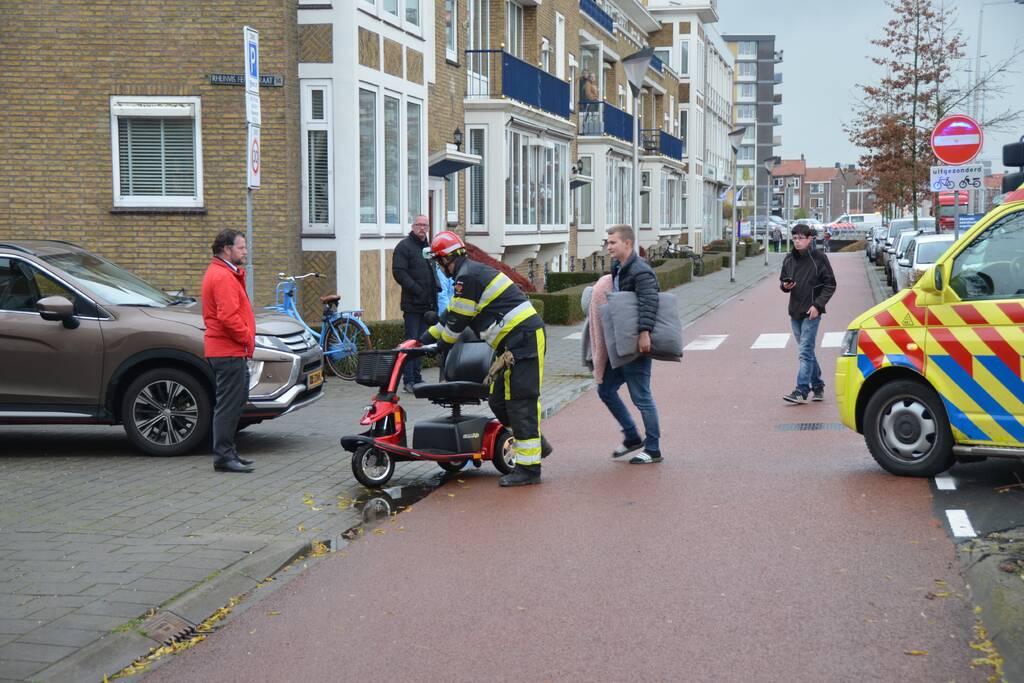 Persoon in scootmobiel ernstig gewond na aanrijding