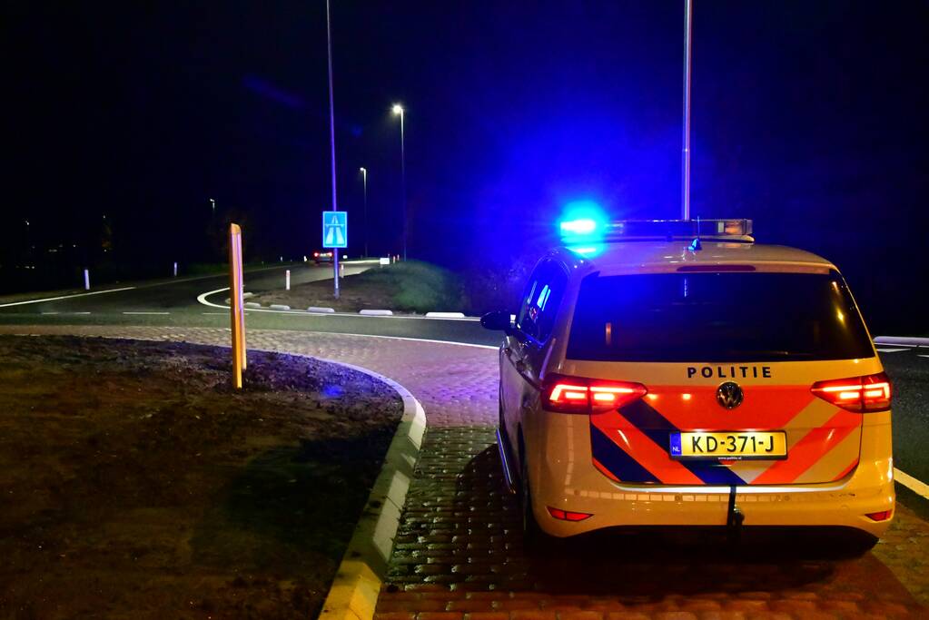 Politie trekt vuurwapen bij aanhouding 3 verdachten