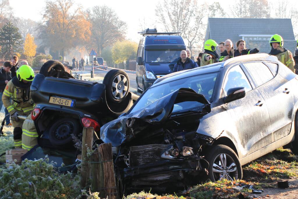 Zwaargewonde bij aanrijding
