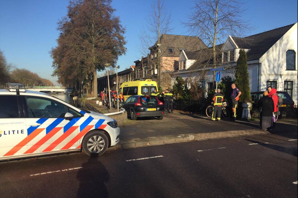 Persoon te water geraakt in Karnemelksloot