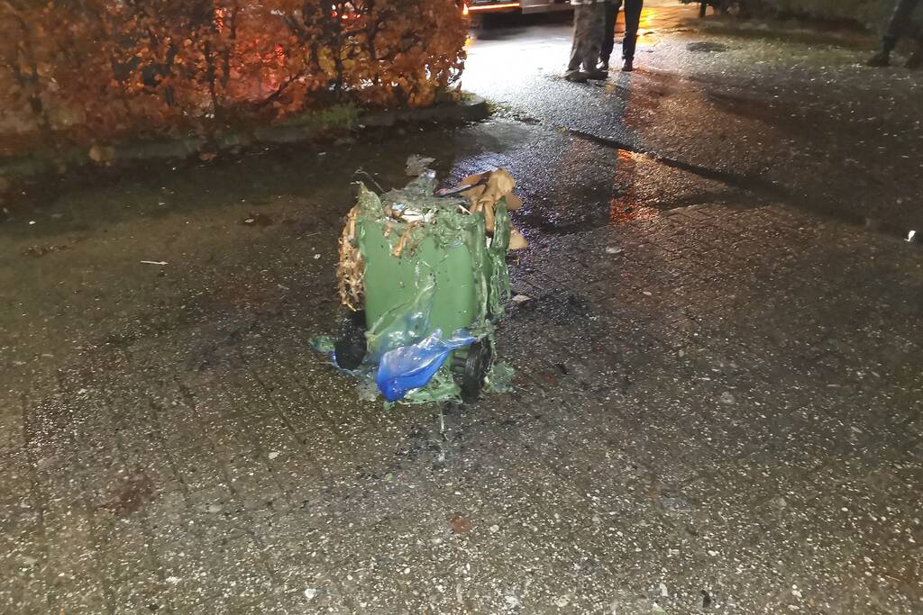 Brand in papiercontainer