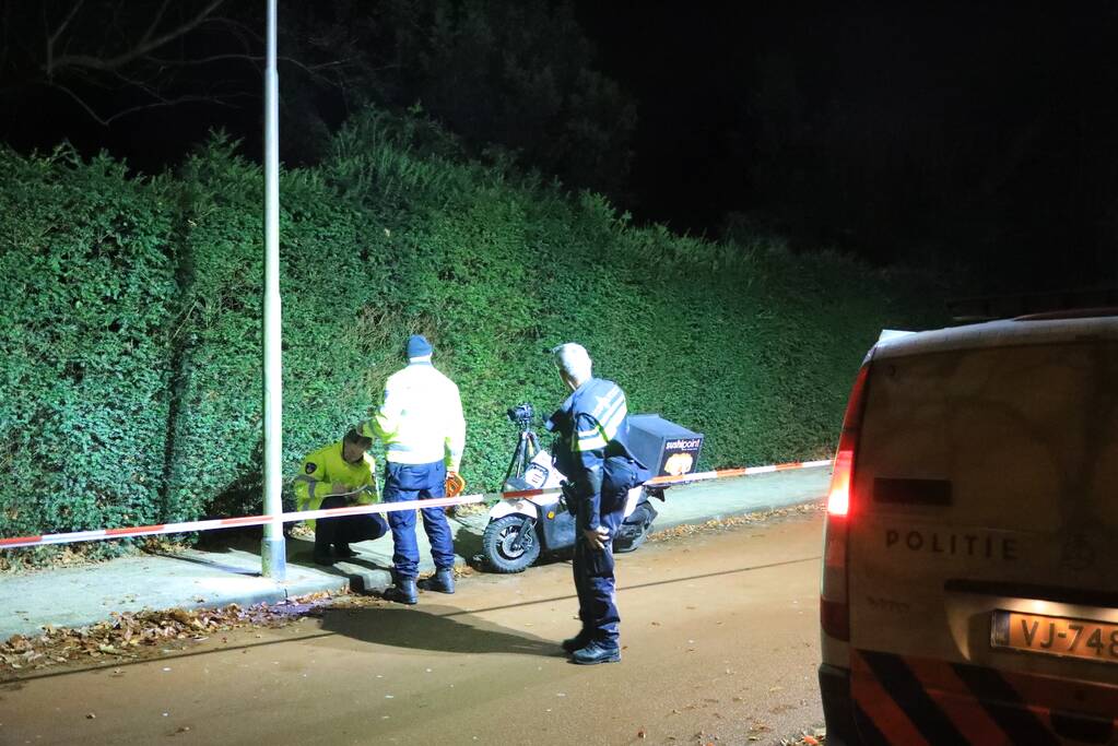 Maaltijdbezorger gewond bij eenzijdig ongeval