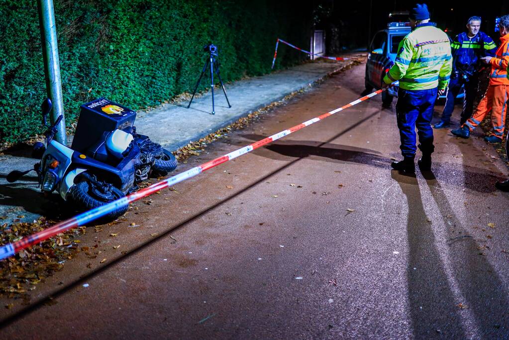 Maaltijdbezorger gewond bij eenzijdig ongeval