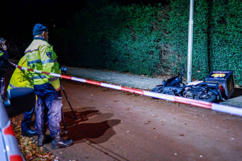 Maaltijdbezorger gewond bij eenzijdig ongeval