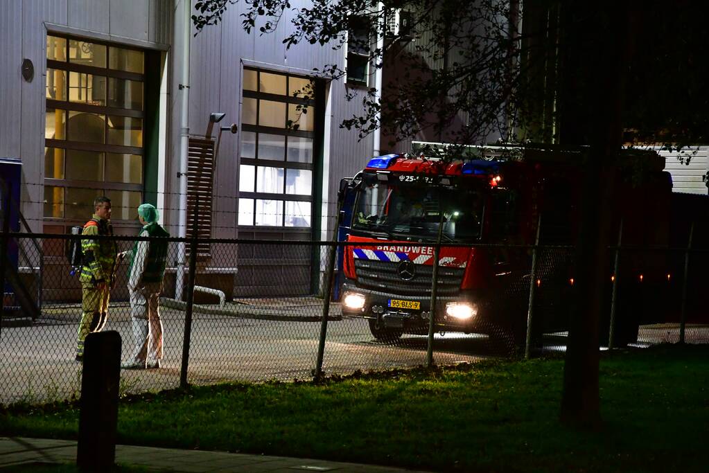 Restaurants en theater in donker na stroomstoring