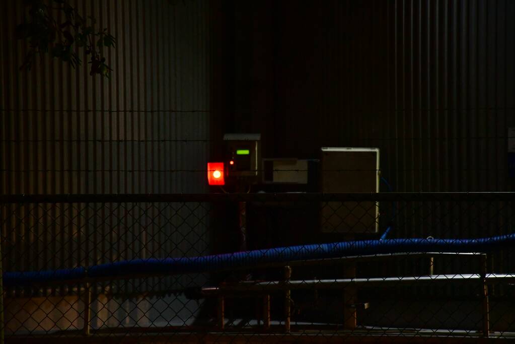 Restaurants en theater in donker na stroomstoring