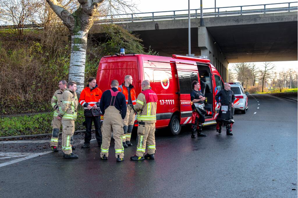 Auto te water geraakt