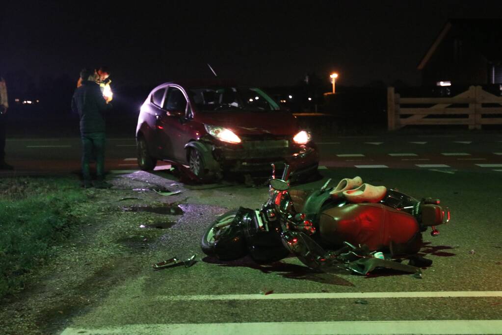 Flinke schade na aanrijding met scooter
