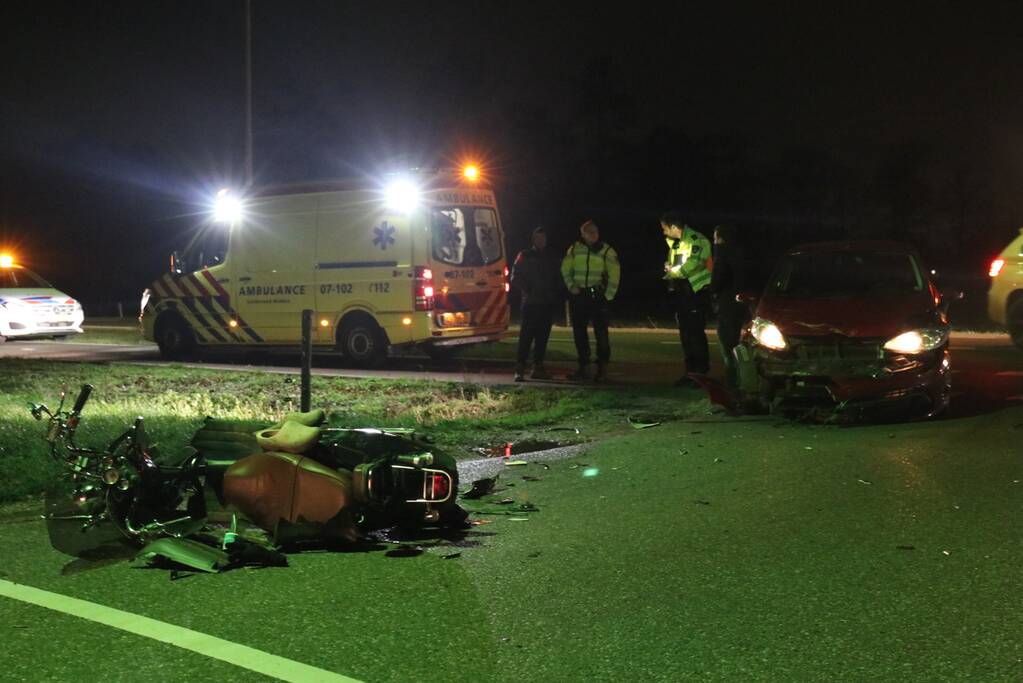 Flinke schade na aanrijding met scooter