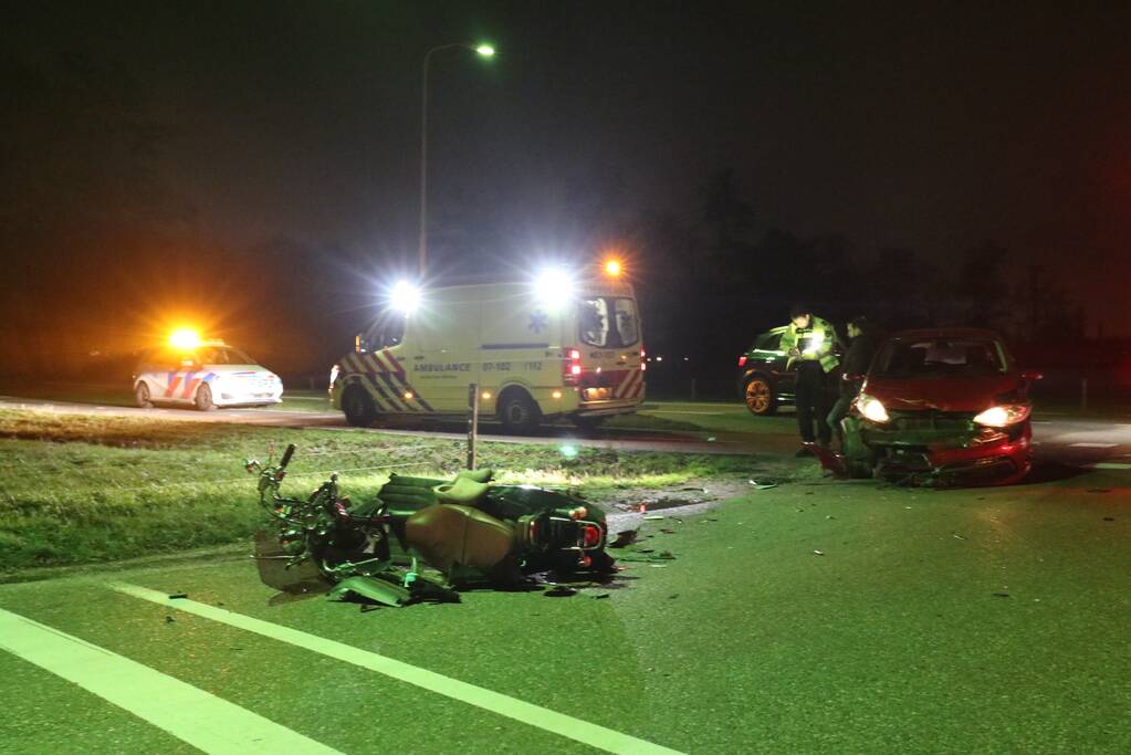 Flinke schade na aanrijding met scooter