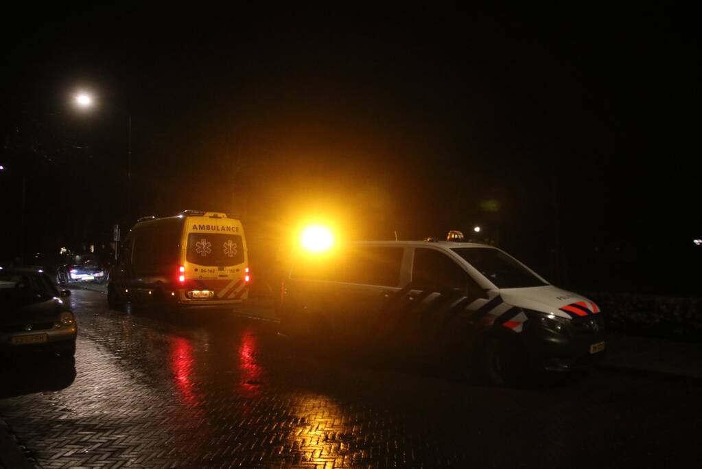 Scooterrijdster aangereden door auto