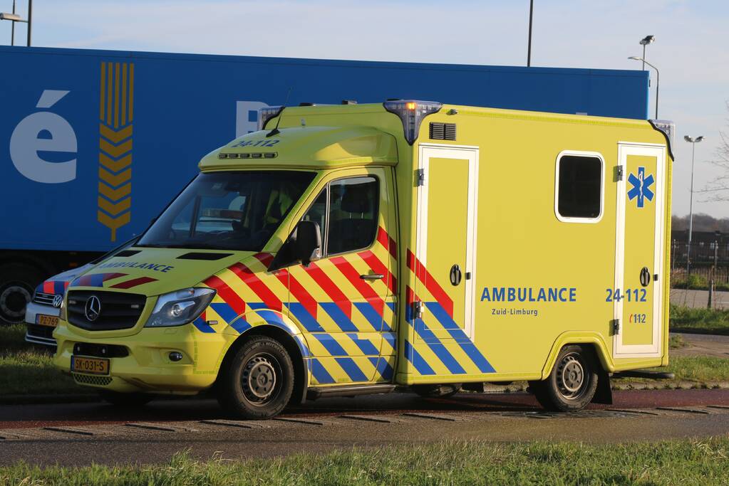 Scooterrijder gewond na ongeval met busje