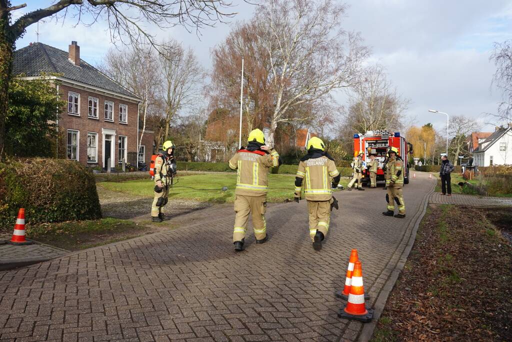 Schoorsteenbrand snel onder controle