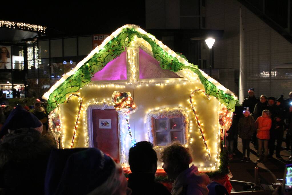 Kerstevent Lelystad feestelijk geopend