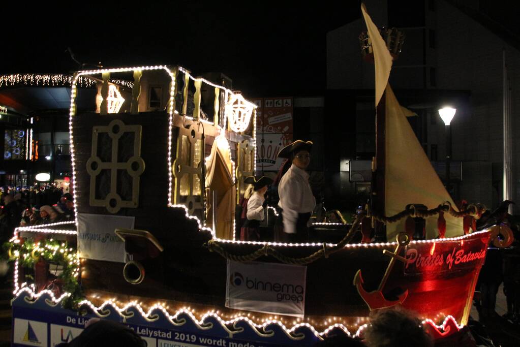 Kerstevent Lelystad feestelijk geopend