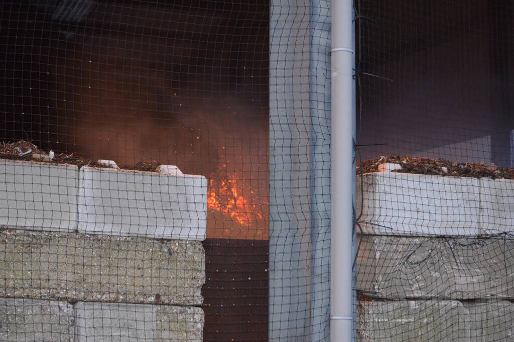 Brand in composthoop lastig te blussen