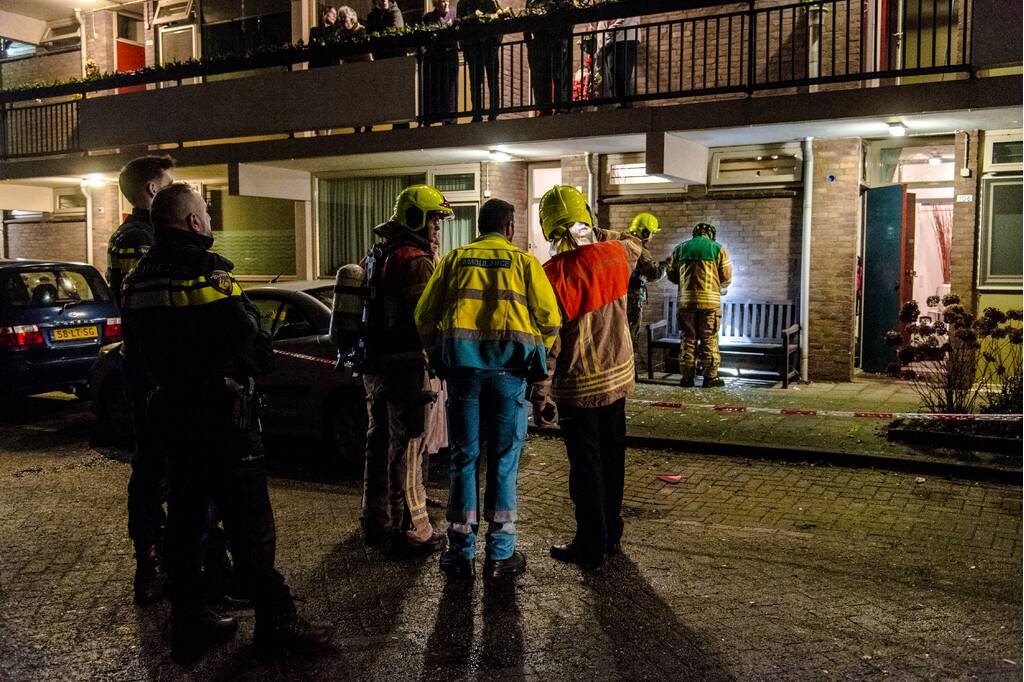 Ramen gesprongen door mogelijk explosief