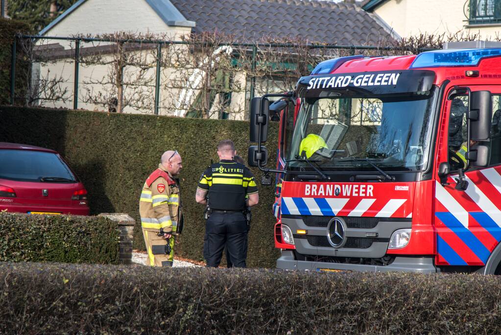 Woningbrand blijkt brandende heg achter woning
