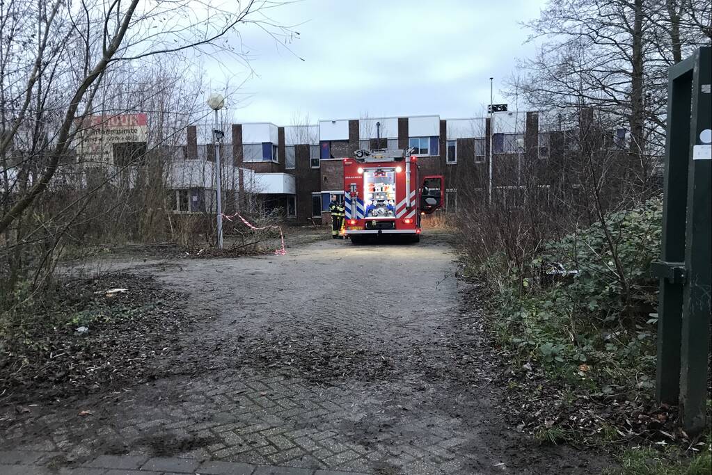 Brand in leegstand pand