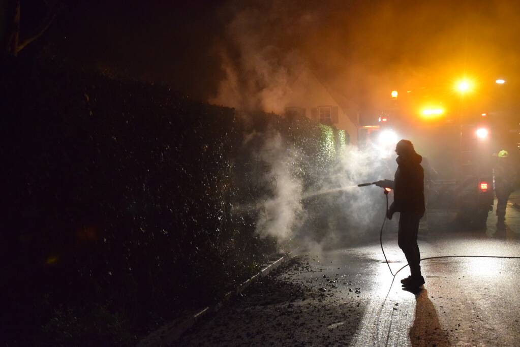 Heg verwoest na brand