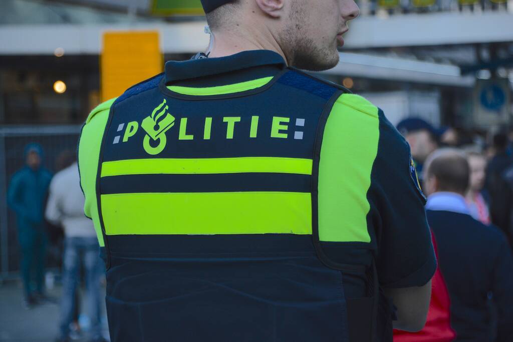 Persoon neergestoken bij vechtpartij