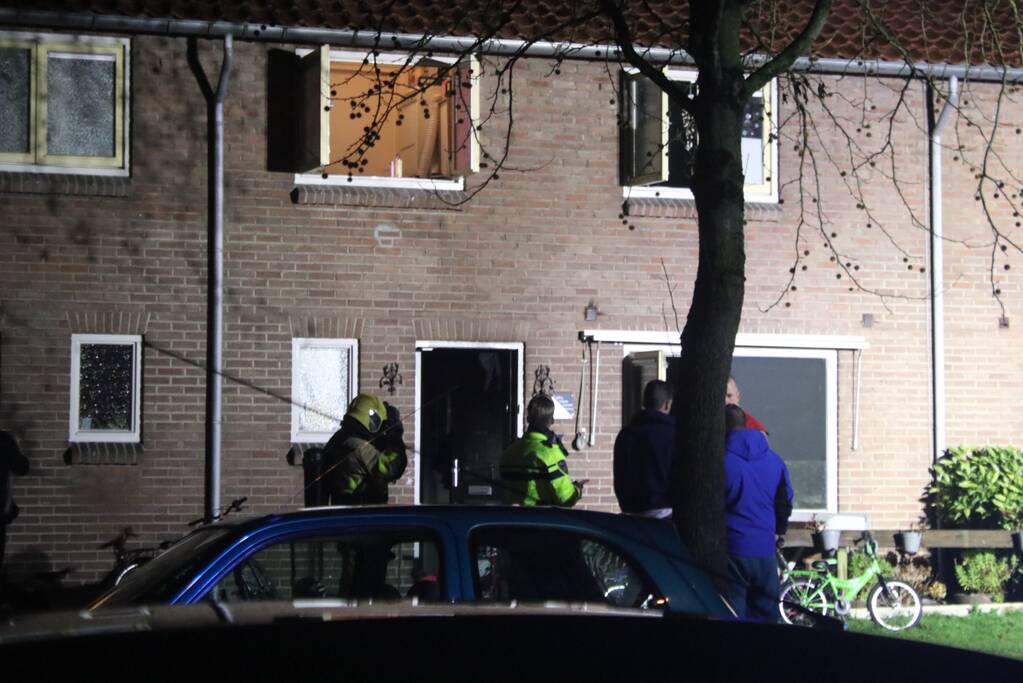 Veel rook bij brand in woning