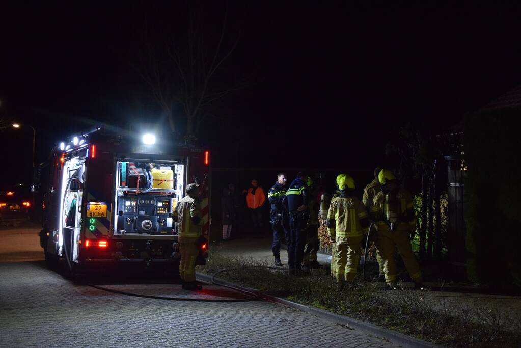Coniferenhaag vliegt in de brand