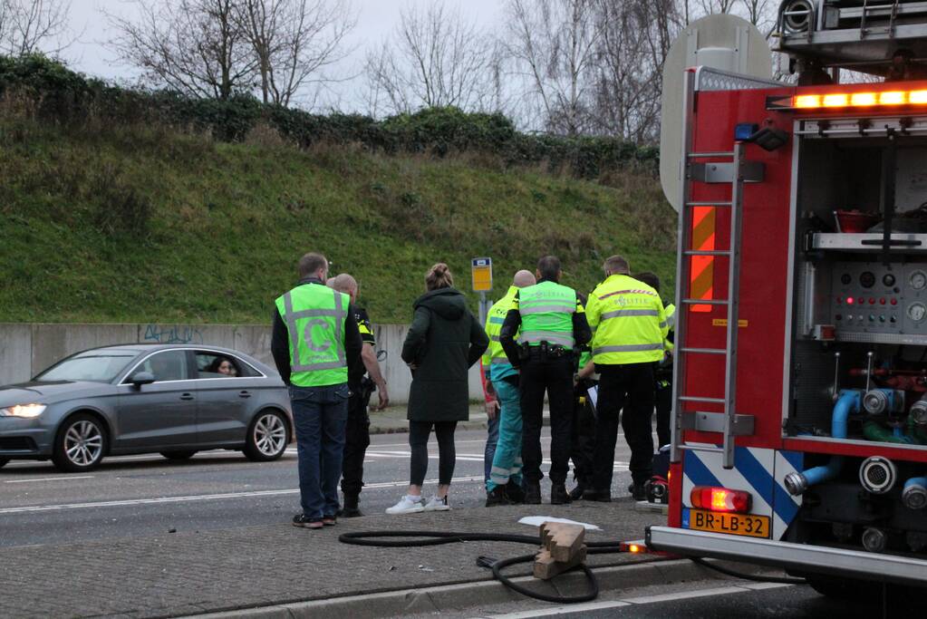 Man zwaargewond na aanrijding