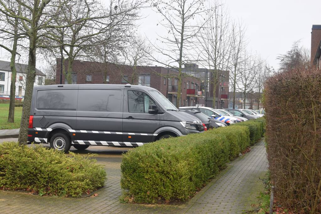 Politie neemt illegaal vuurwerk in beslag