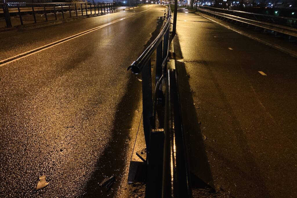 Personenauto zwaar beschadigd na ongeval