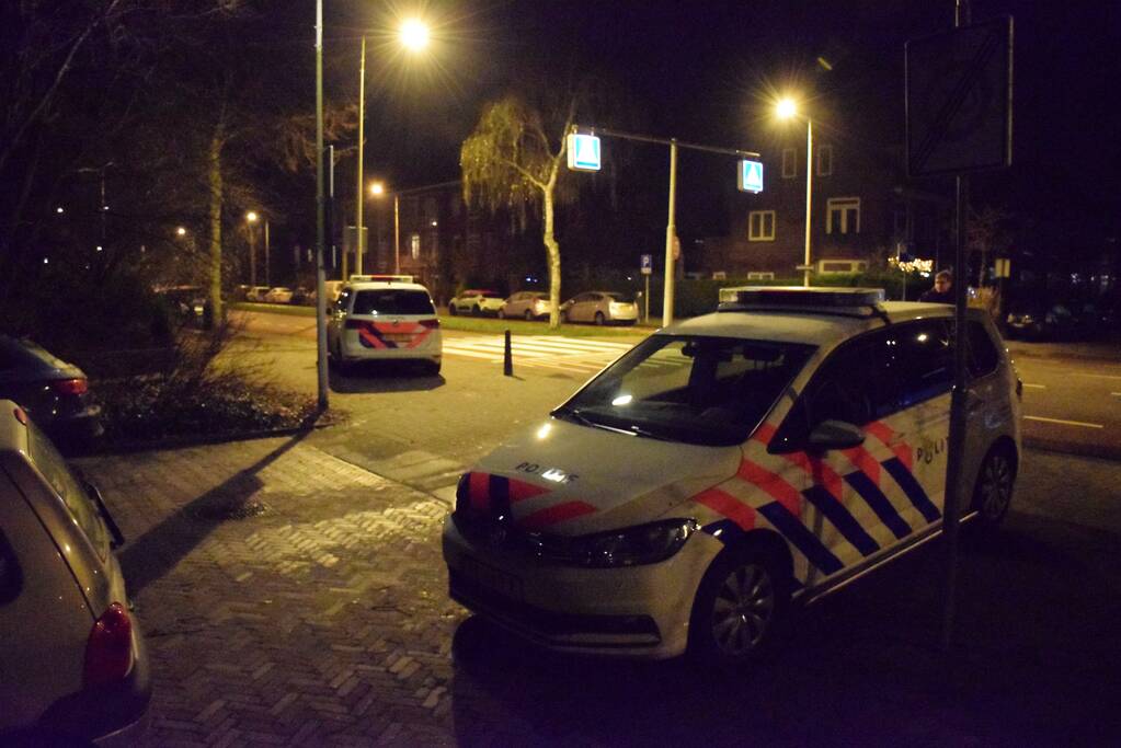 Politie doorzoekt school na melding verdachte situatie
