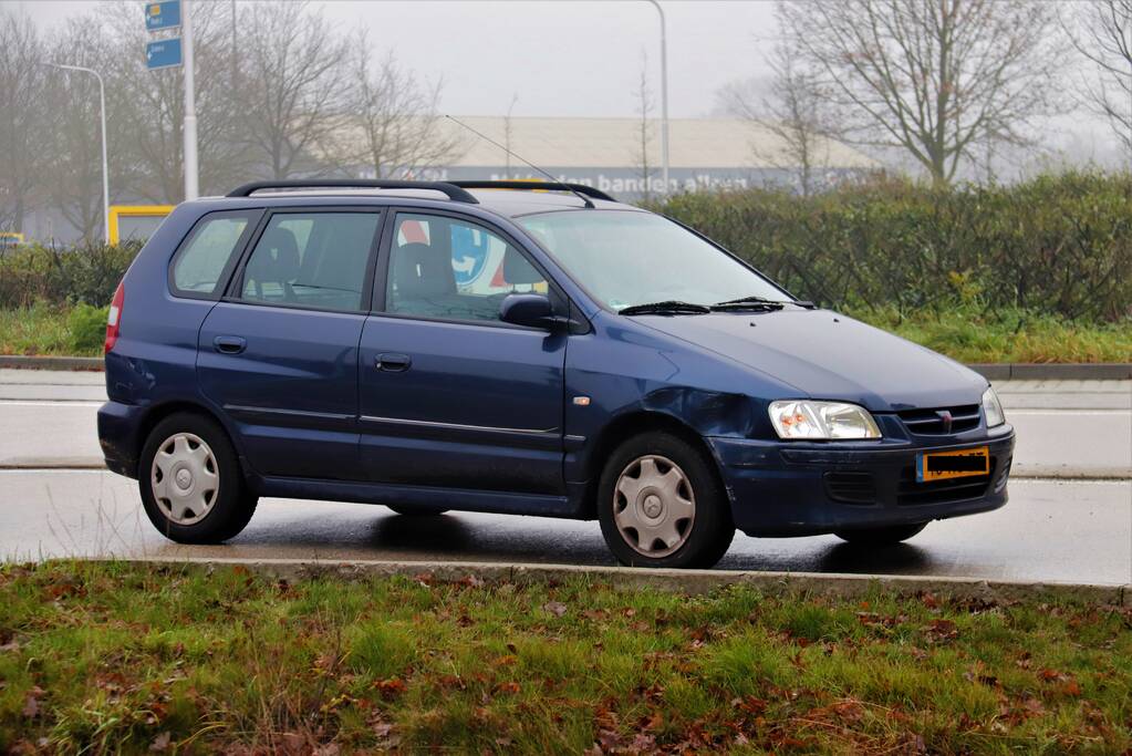 Gewonde na botsing op rotonde