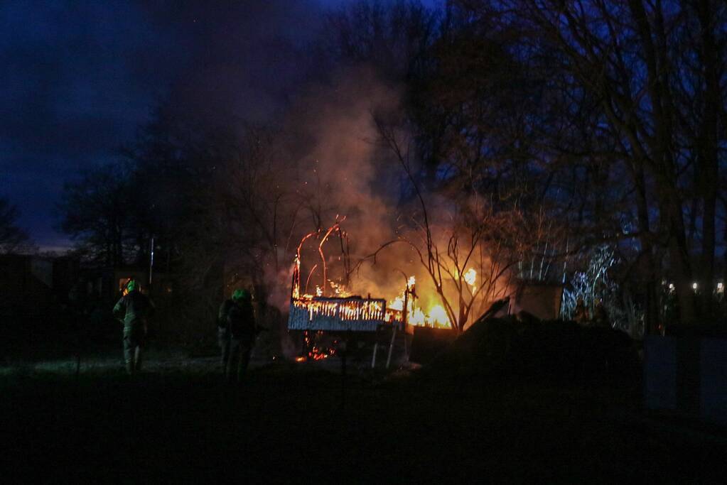 Chalet brandt volledig uit
