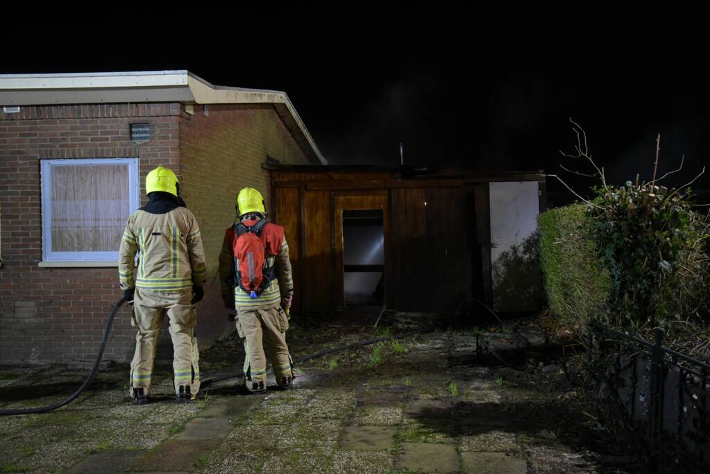 Schuurbrand snel onder controle